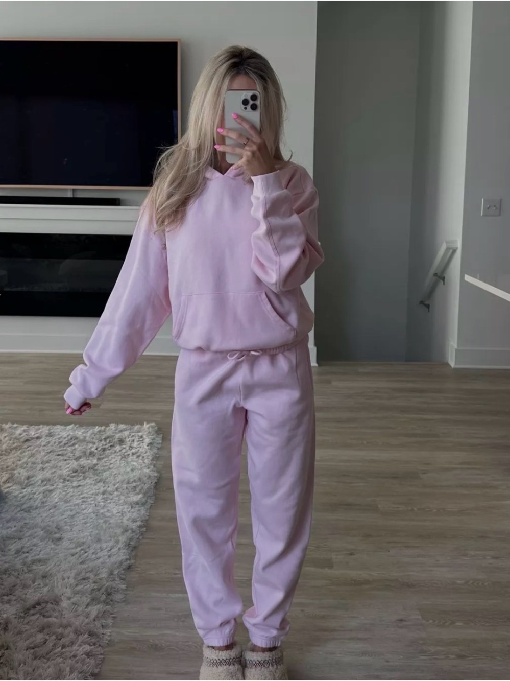 Skims set Women size small  - hoodie and classic jogger in cherry blossom